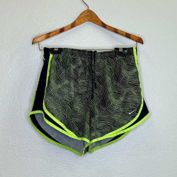NIKE Women's DRI-FIT Dry Tempo Running Short - Volt Black - Medium - Picture 2 of 15